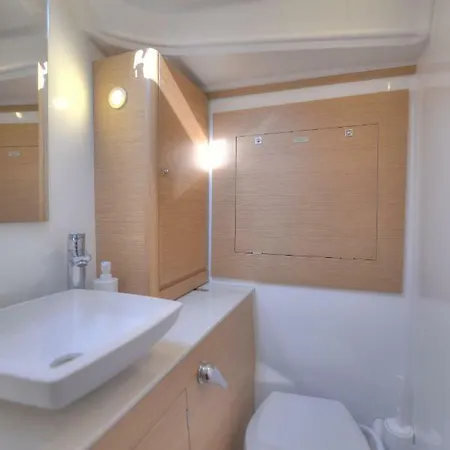 A Yacht In The City Bådhotel 3*