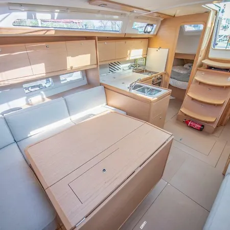 A Yacht In The City